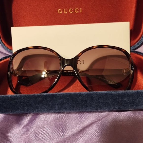 Gucci sunglasses